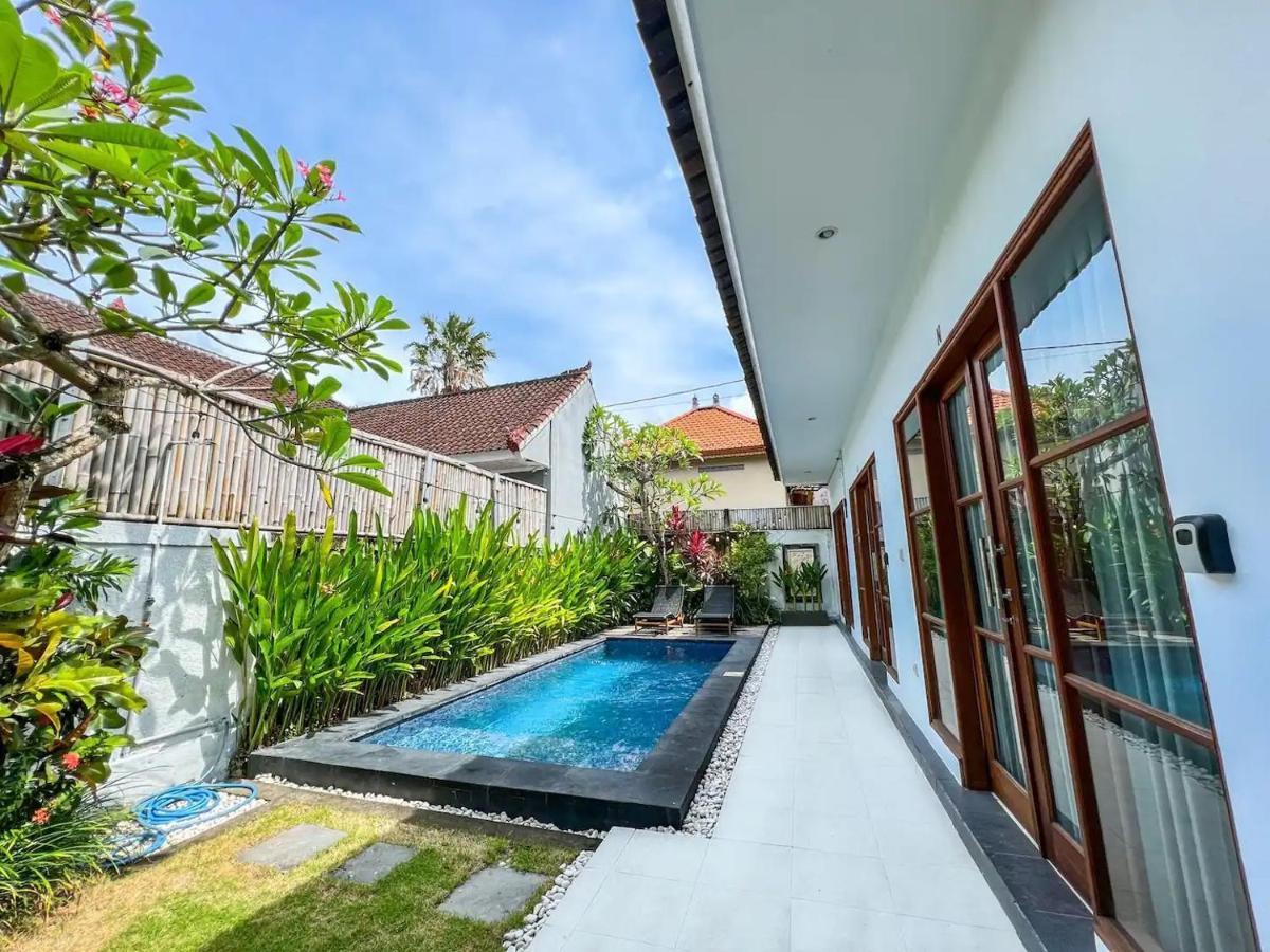 Island Boy Guest House Canggu  Exterior photo