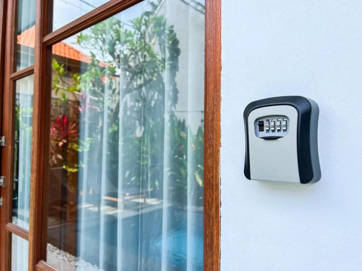 Island Boy Guest House Canggu  Exterior photo